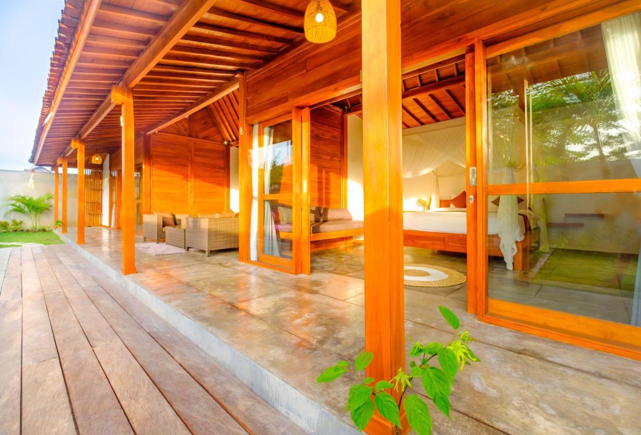 Canggu Wooden Green Paradise Bed & Breakfast Exterior photo