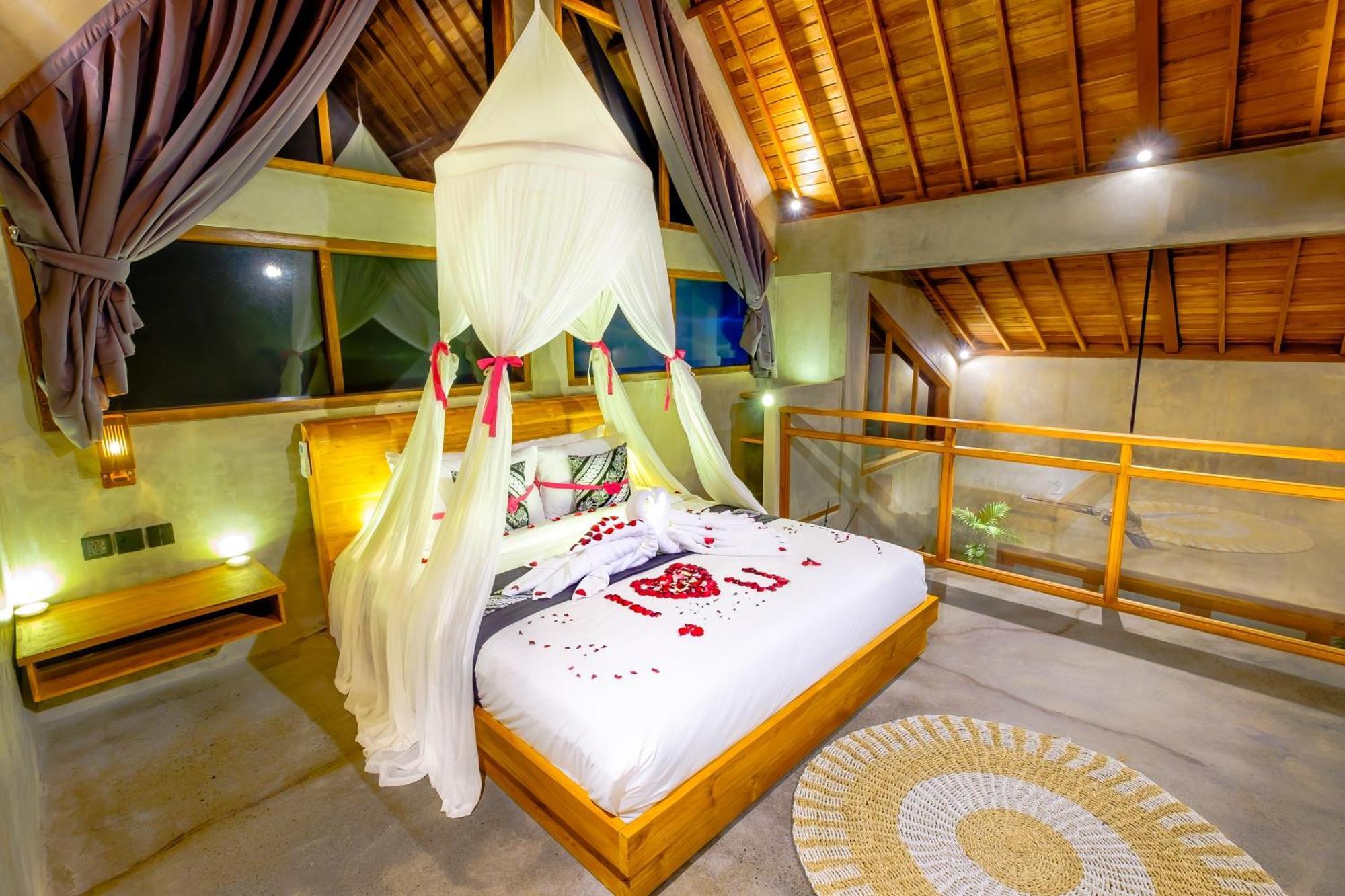 Canggu Wooden Green Paradise Exterior photo