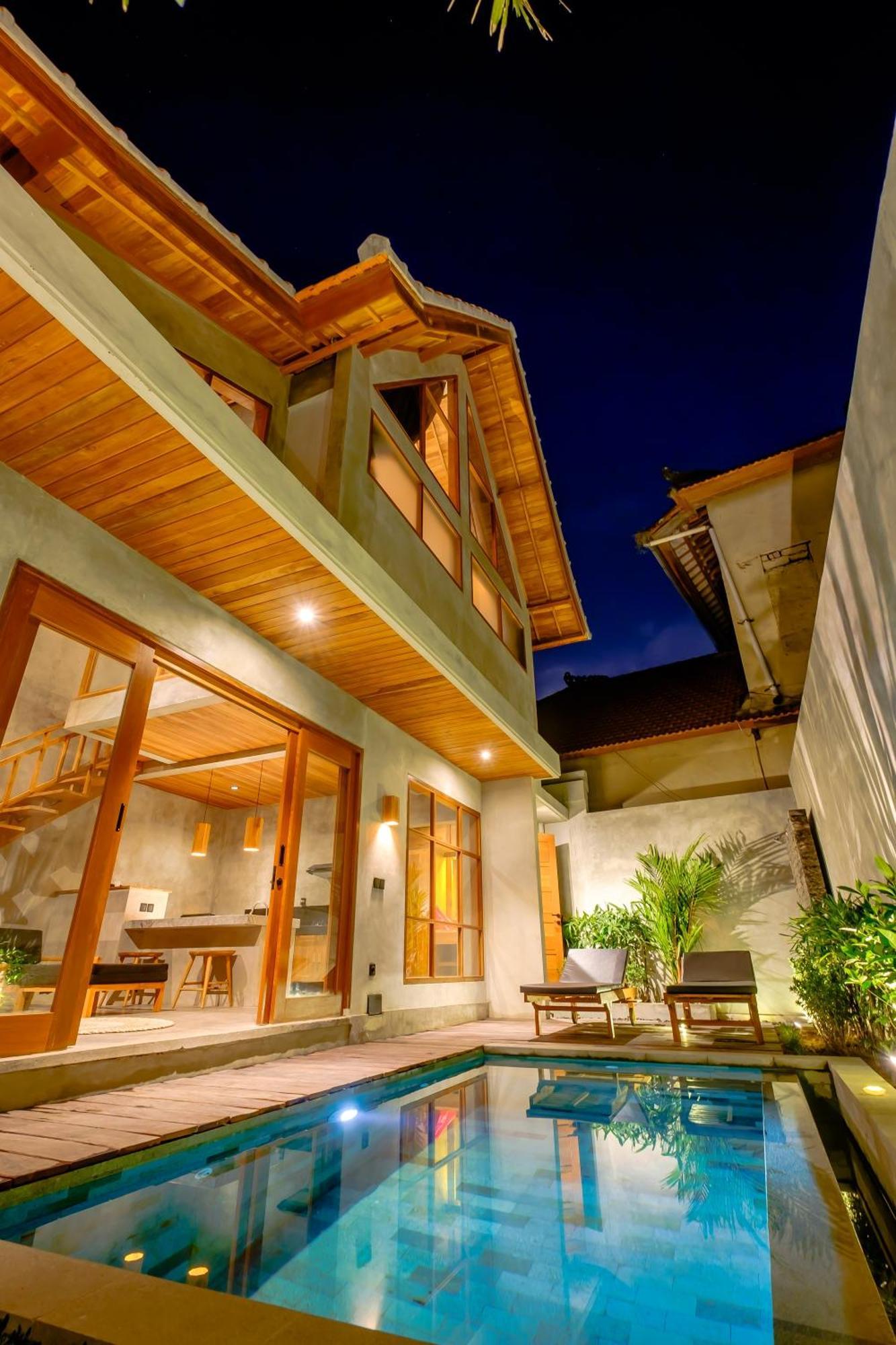 Canggu Wooden Green Paradise Bed & Breakfast Exterior photo