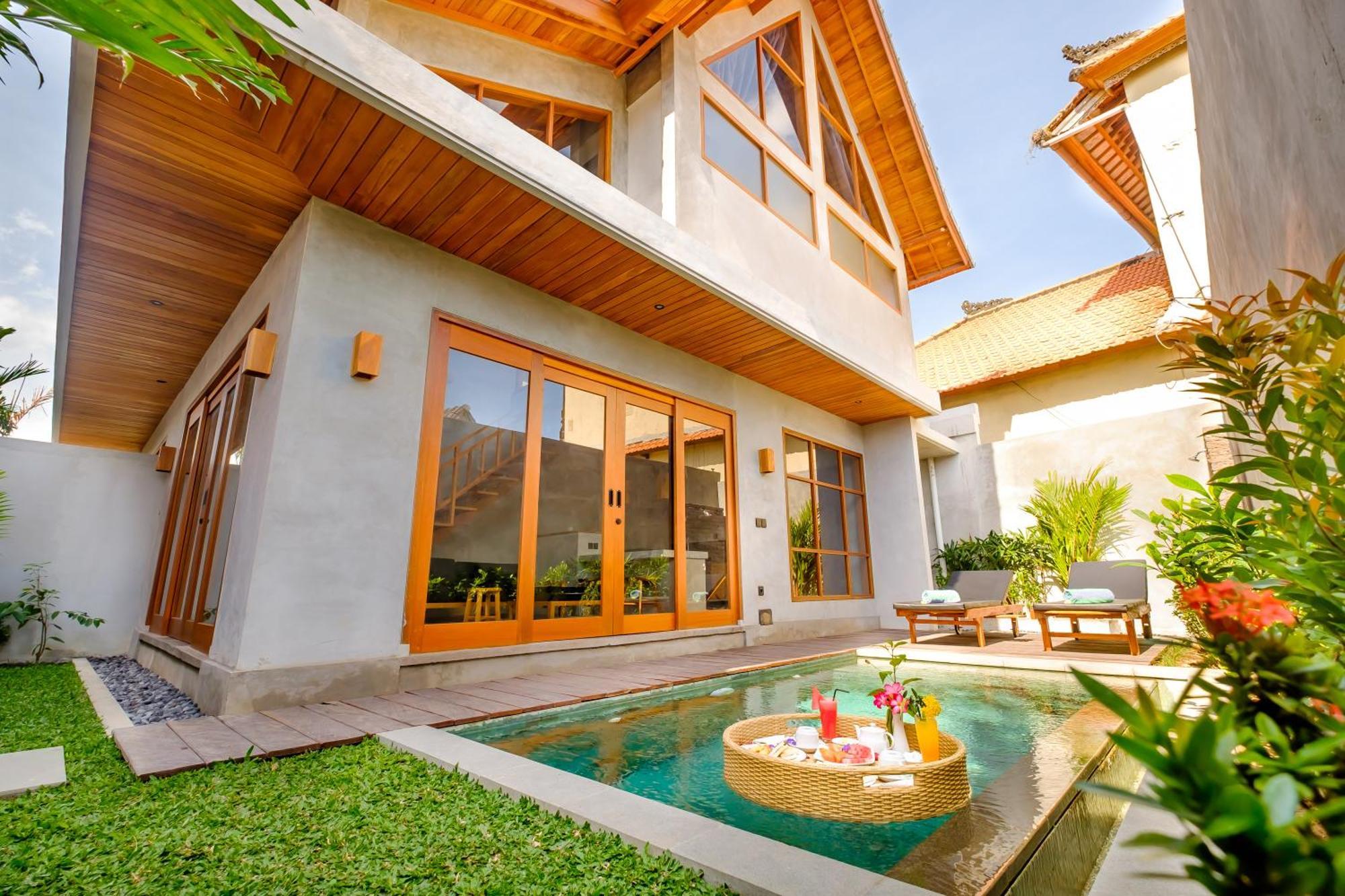 Canggu Wooden Green Paradise Bed & Breakfast Exterior photo