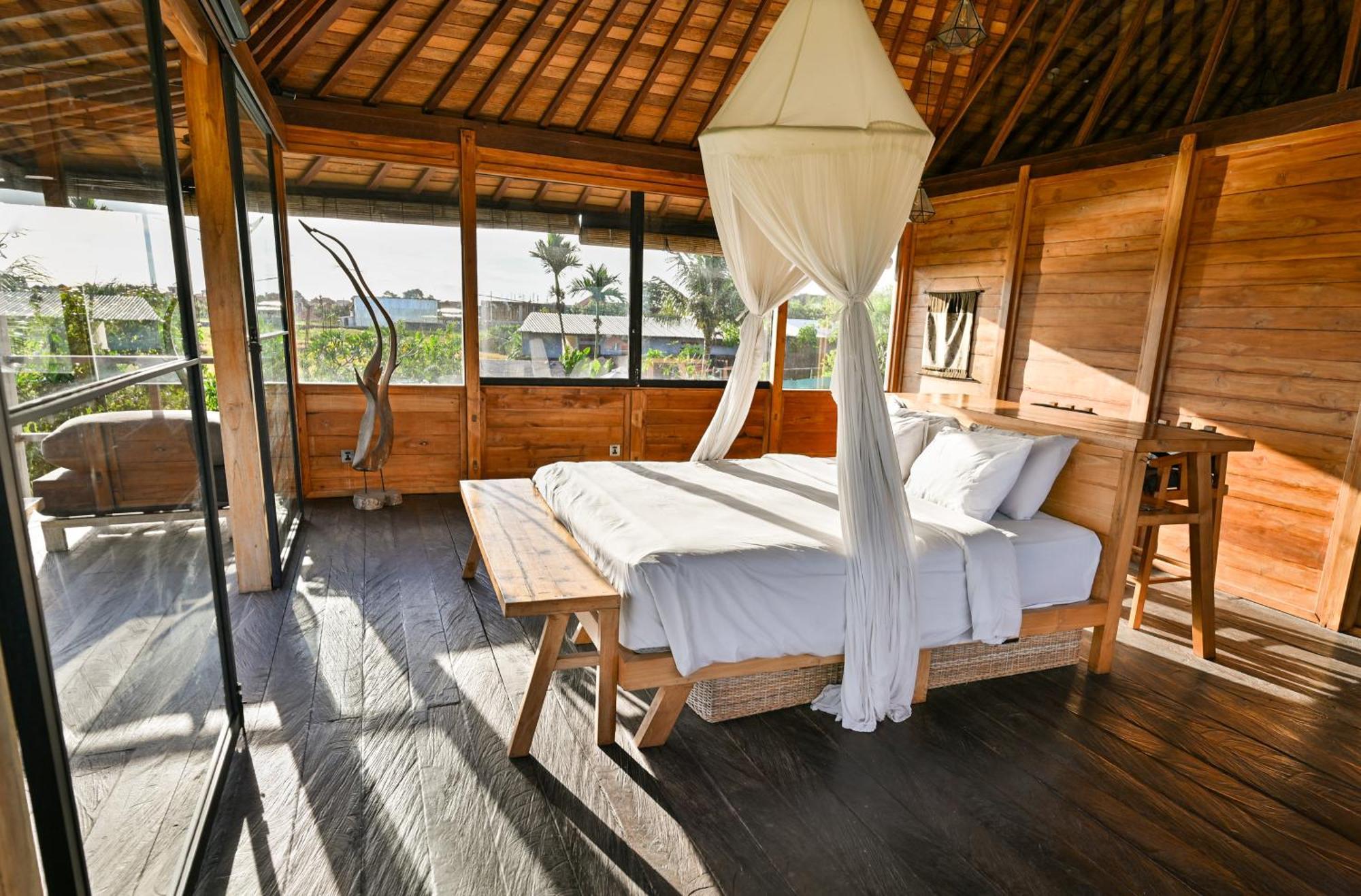 Canggu Wooden Green Paradise Exterior photo