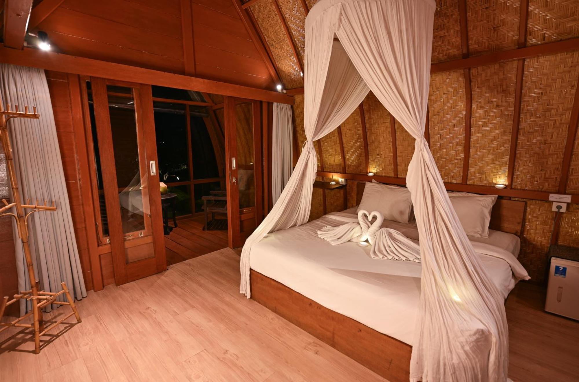 Canggu Wooden Green Paradise Exterior photo