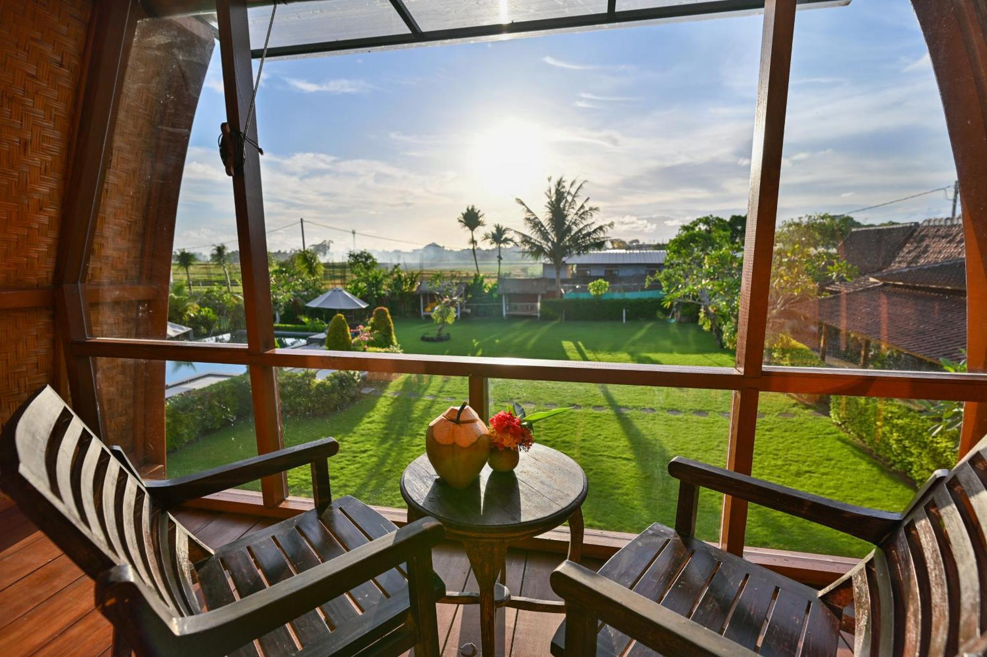 Canggu Wooden Green Paradise Exterior photo