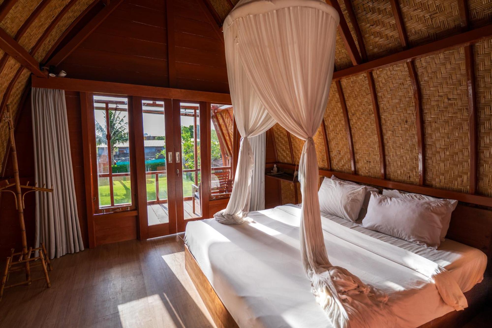 Canggu Wooden Green Paradise Exterior photo