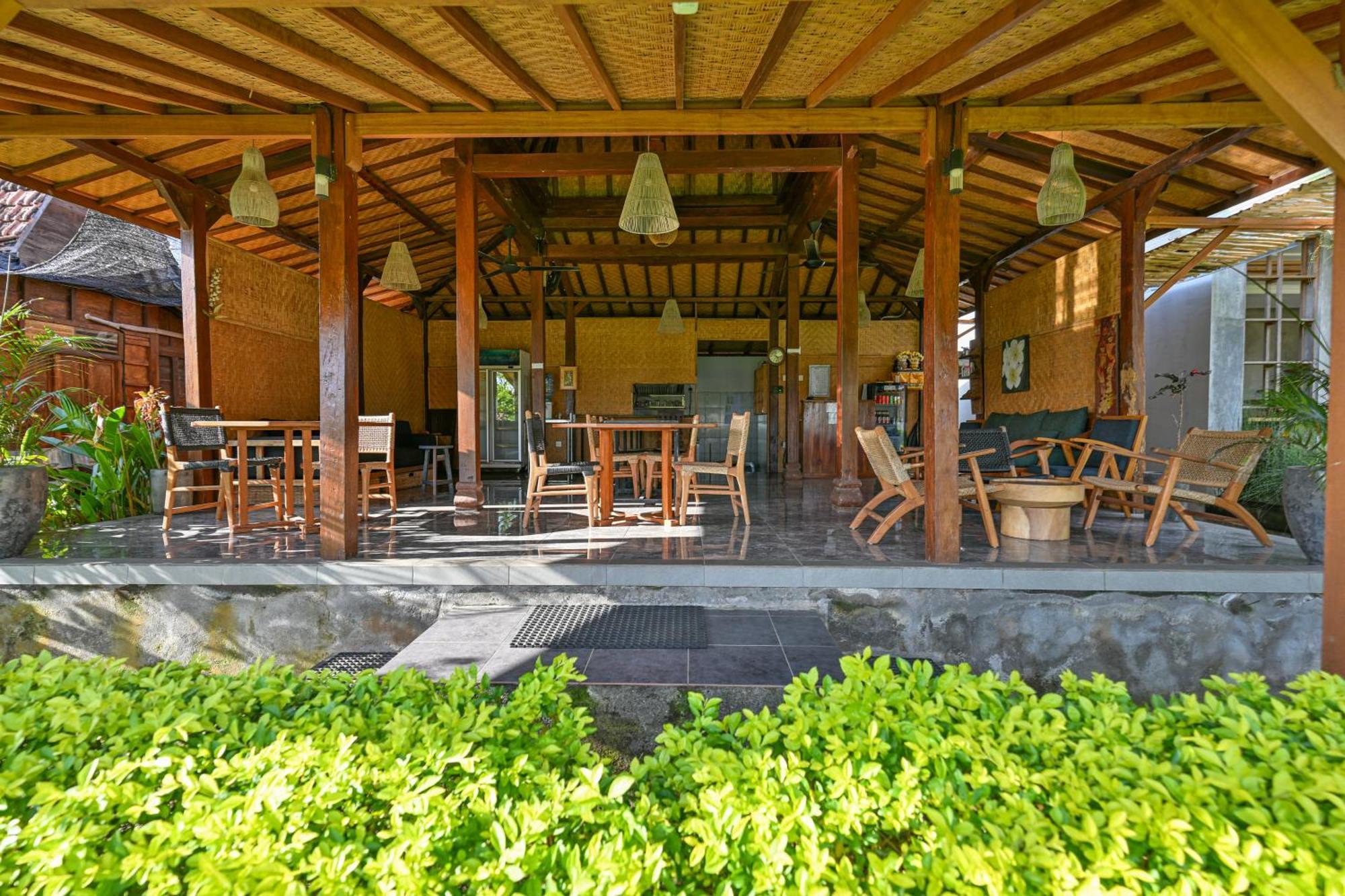 Canggu Wooden Green Paradise Exterior photo